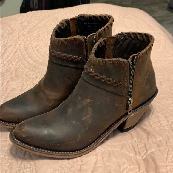 Old west ankle boots - Picture 2 of 6